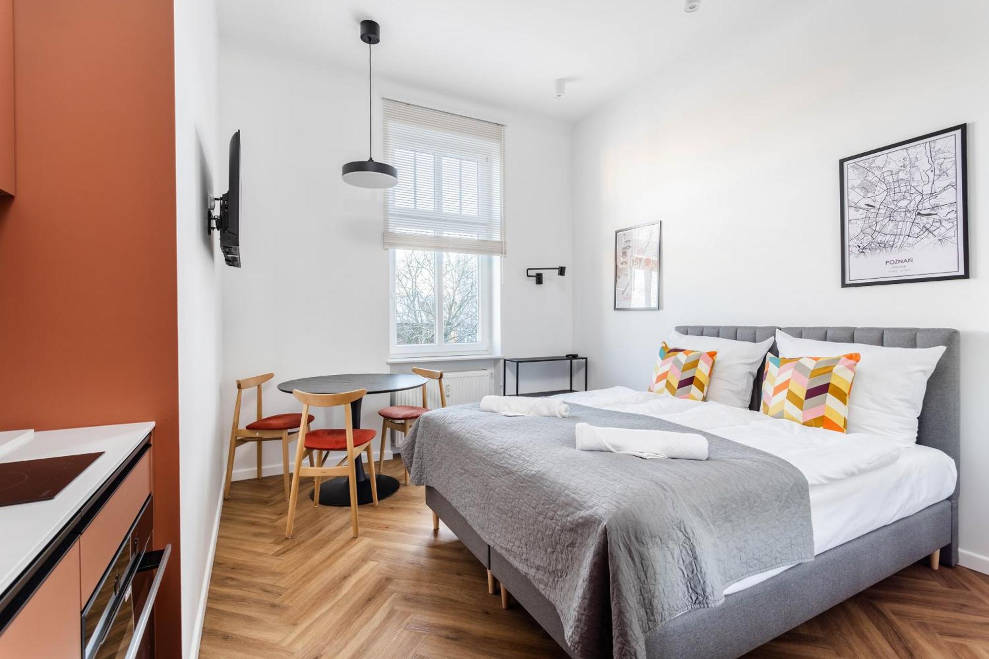 Nowoczesne I Stylowe Studia Very Berry W Poznaniu By Noclegi Renters Exterior foto